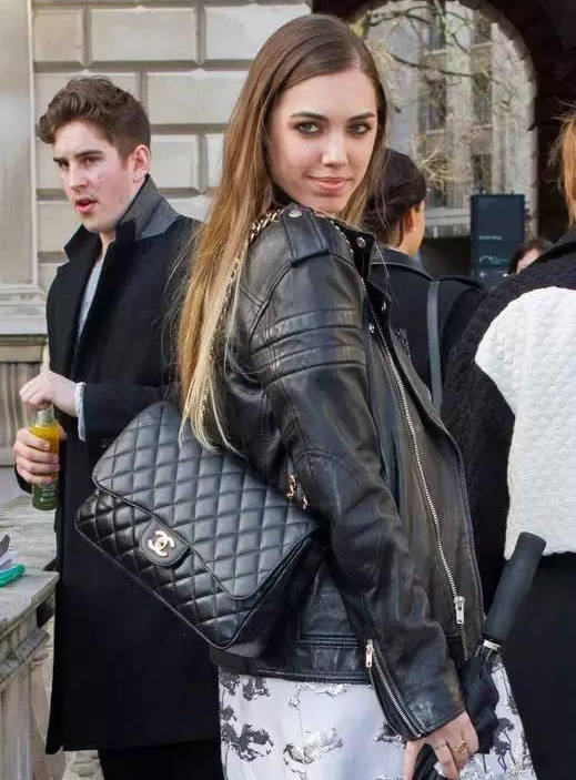 香奈儿包包标志图片，香奈儿的包图片