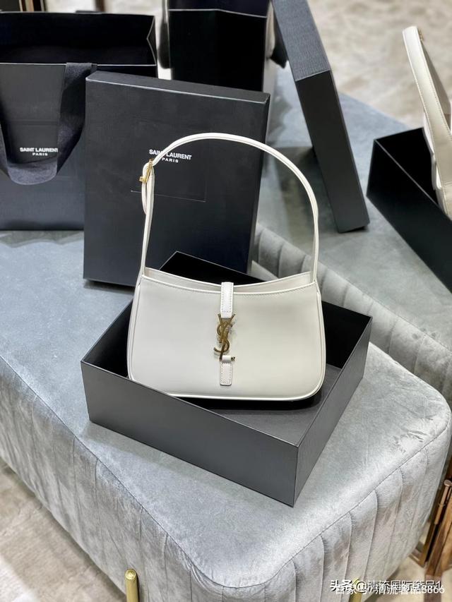 世界十大品牌女包，奢侈品女包十大名牌排行榜