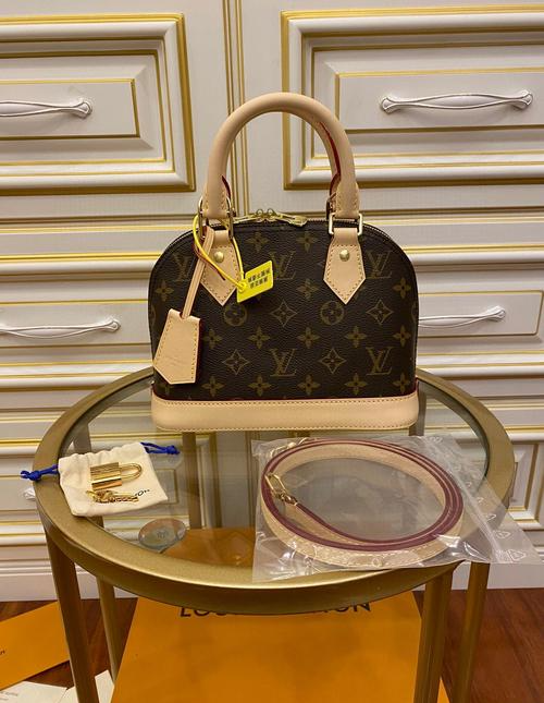 女包十大奢侈品牌排行榜，女包十大轻奢品牌排行榜