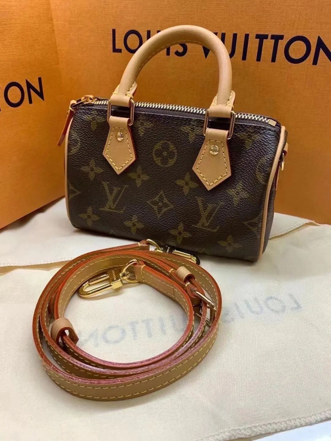 女包十大奢侈品牌排行榜，女包十大轻奢品牌排行榜