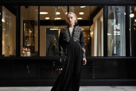 ysl是什么牌子衣服，ysl是什么牌子衣服图片