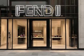 芬迪在哪买才是正品、芬迪在哪买才是正品的