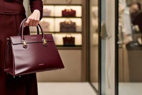 50岁女性包包品牌正品、50岁女性包包品牌正品图片