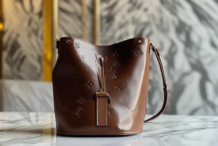 lv水桶包包官网价格（lv水桶包官网价格变化）