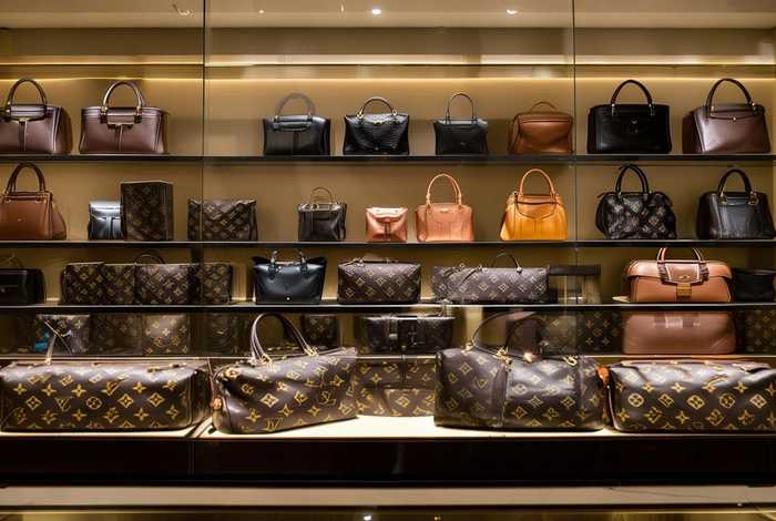 lv十大经典款及价格、lv十大经典款不会过时价格