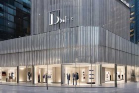 dior香港专柜在哪（dior香港专柜价格）