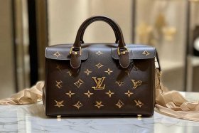 lv一万二的包 - 一万元的lv包