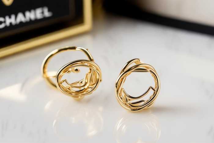 chanel金牌耳环，chanel耳环价格和图片