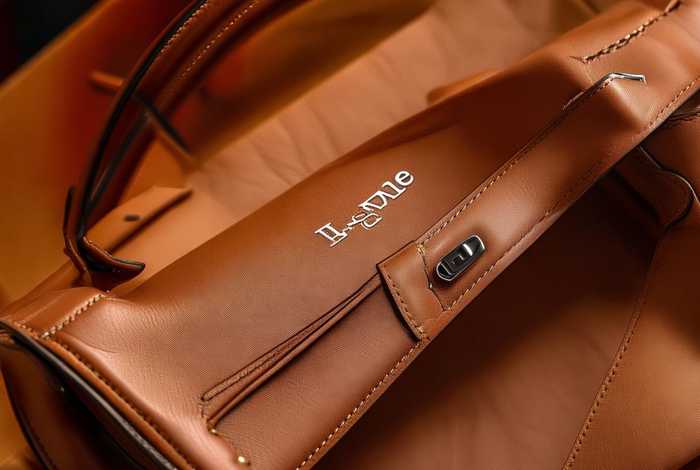 爱马仕女包价格与图片，爱马仕女包价格与图片标志