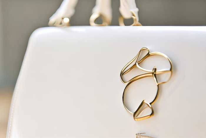 包包奢侈品牌子（包包奢侈品牌子logo大全）