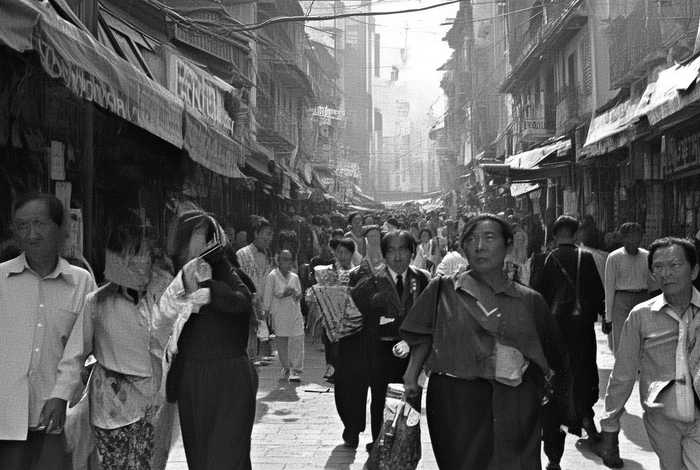 2000左右的包包推荐免税店 2000左右的包包推荐免税店有哪些