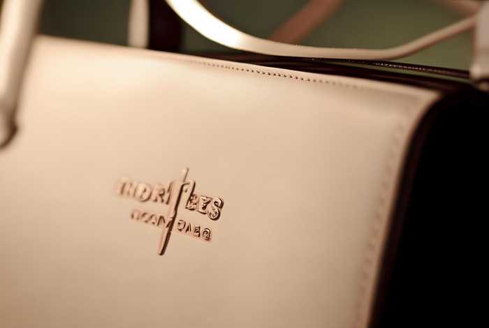 大牌包的标志；大牌包包的标志