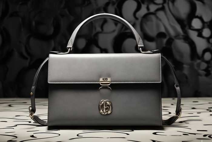 gucci男士手拿包、gucci男士手拿包没有编号怎么回事