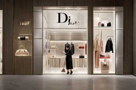dior中国官网官网中文版、dior中国官网官网中文版是正品吗