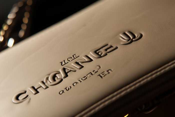 chanel包包怎么查询编码、chanel包包编码怎么看