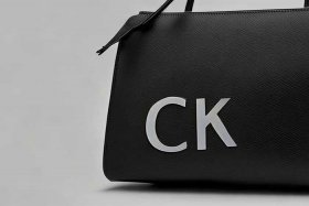 ck的包包多少钱一个（ck包大概多少钱一个）