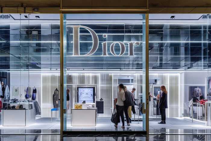 迪奥香港官网店（迪奥香港官网店铺）