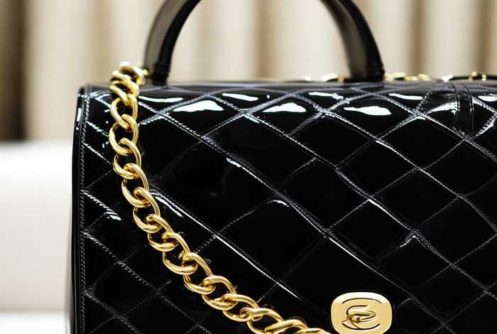 chanel19小号大号测评（chanel19超大号）