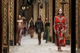 古驰品牌ppt简介；古驰品牌ppt简介怎么写