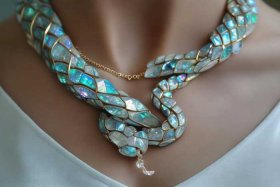 tiffany官网中国官方，tiffany官网中国官方网站蛇形项链