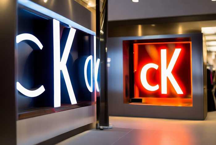 ck和小ck是一个牌子吗，小ck和ck是一个品牌吗