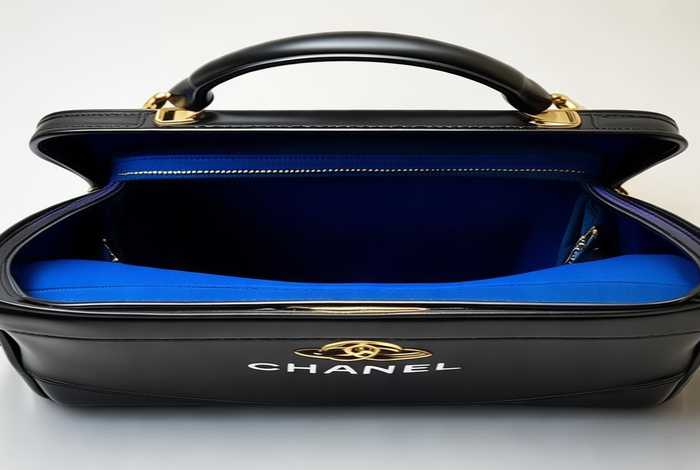 chanel19bag内里颜色(chanel19包什么颜色好看) chanel19bag内里颜色(chanel19包什么颜色好看)