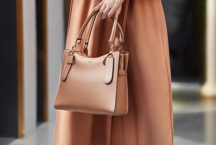 2000左右的包包品牌推荐女；2000左右的包包品牌推荐女士