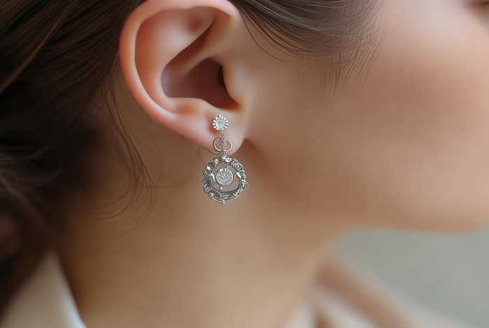 chanel香奈儿耳钉官网（香奈儿耳钉 官网）