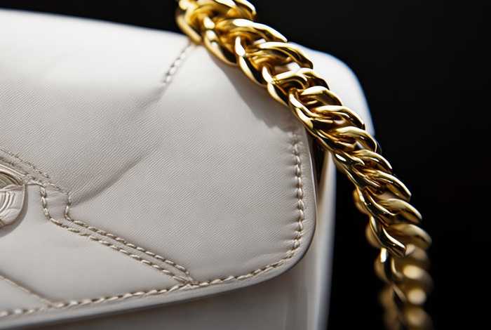 chanel流浪包真假鉴别（chanel流浪包真假辨别）