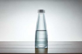 大瓶矿泉水图片 大瓶矿泉水的图片