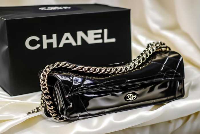 2015年香奈儿包包 2015年香奈儿包包的包装袋