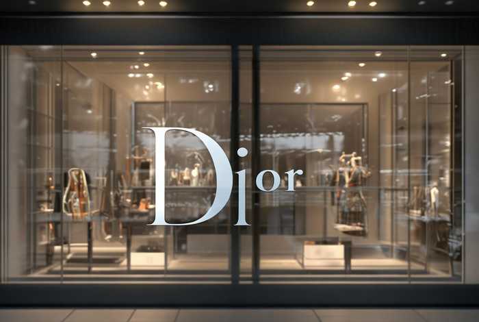 迪奥日本官网店（迪奥日本官网店是正品吗）