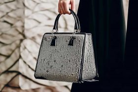 迪奥最火的包包 - 迪奥最火的包包有哪些