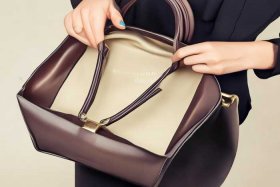 charleskeith官网女包怎么打开 charles keith包怎么打开