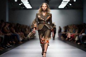 服装品牌大全排行榜 前十名，服装品牌大全排行榜前十名