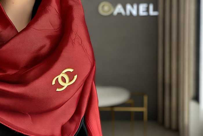 chanel官网围巾中国官网；chanel 围巾官网