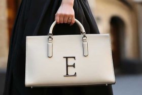 e开头的女包品牌是什么 - e开头的女包品牌是什么意思