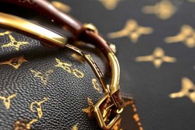 lv的包包最便宜的多少钱一个（lv的包包最便宜的多少钱一个呢）