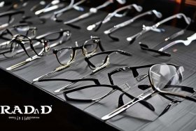 菲拉格慕官网旗舰店眼镜，菲拉格慕官网旗舰店眼镜是正品吗