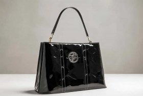 迪奥最受欢迎的包包；迪奥最受欢迎的包包图片