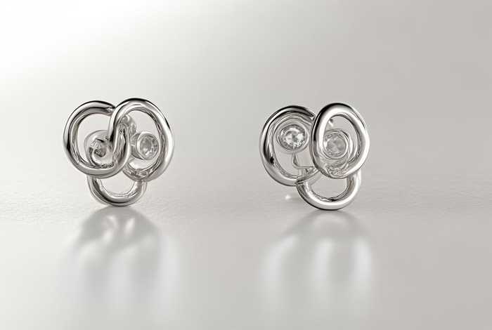 chanel耳钉2022（Chanel耳钉19年款会23年再出吗）