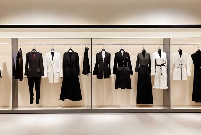 chanel服饰官方旗舰店、chanel官方旗舰店官网