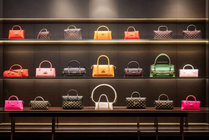 lv女士手袋款式大全；lv女士手袋款式大全图片