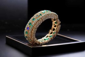 宝格丽官网中国官方网站，宝格丽官网中国官方网站手镯