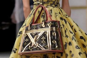 迪奥和lv的关系、迪奥和lv的关系怎么样