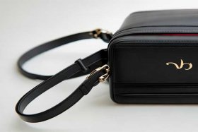 迪奥迷你黑色双肩包 迪奥迷你黑色双肩包图片