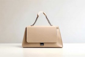 200块钱的包包品牌 - 200块钱的包包品牌有哪些