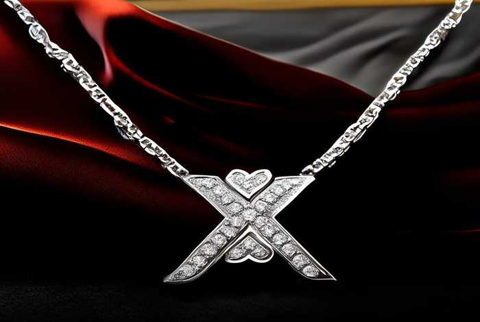 logo像一个x的奢侈牌子项链是什么 logo是一个x的是什么牌子