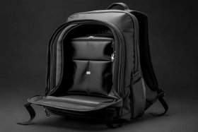 电脑双肩包哪个牌子好，电脑双肩包哪个牌子好一点