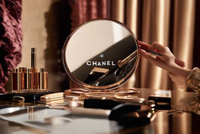 chanel网购彩妆（chanel官网彩妆）